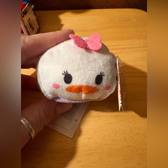 Disney Tsum Tsum Plush Lot NWT Funko Exclusive Metallic Daisy - Picture 2 of 11